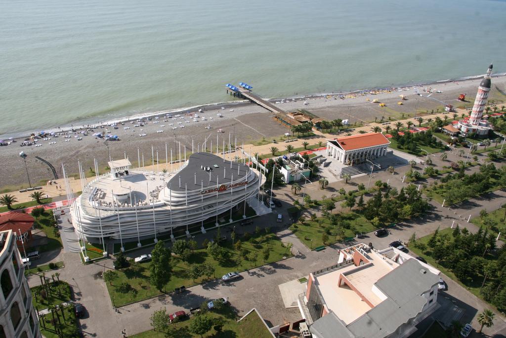 Apart Hotel Orbi Sea Towers Batoemi Buitenkant foto