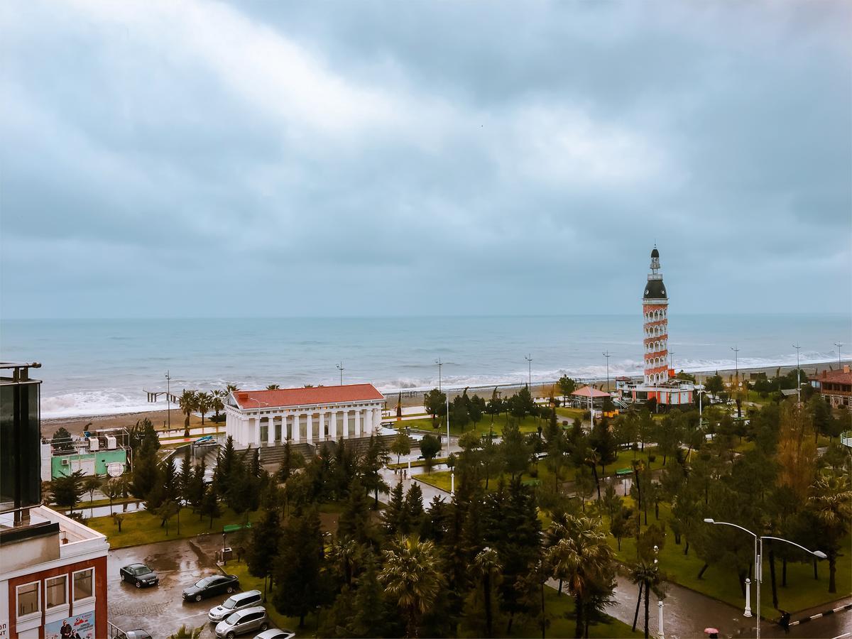 Apart Hotel Orbi Sea Towers Batoemi Buitenkant foto